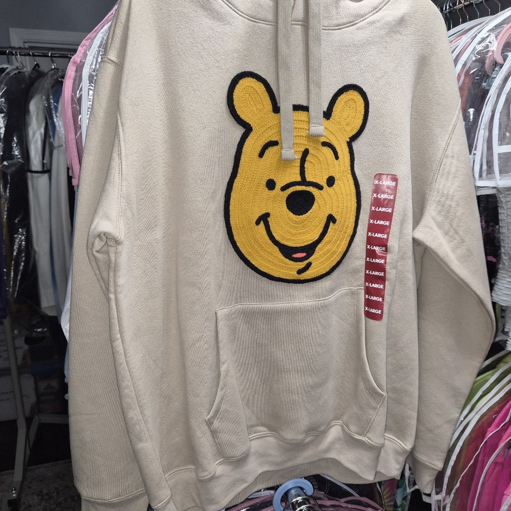 BRAND NEW WINNIE THE POOH HOODIE